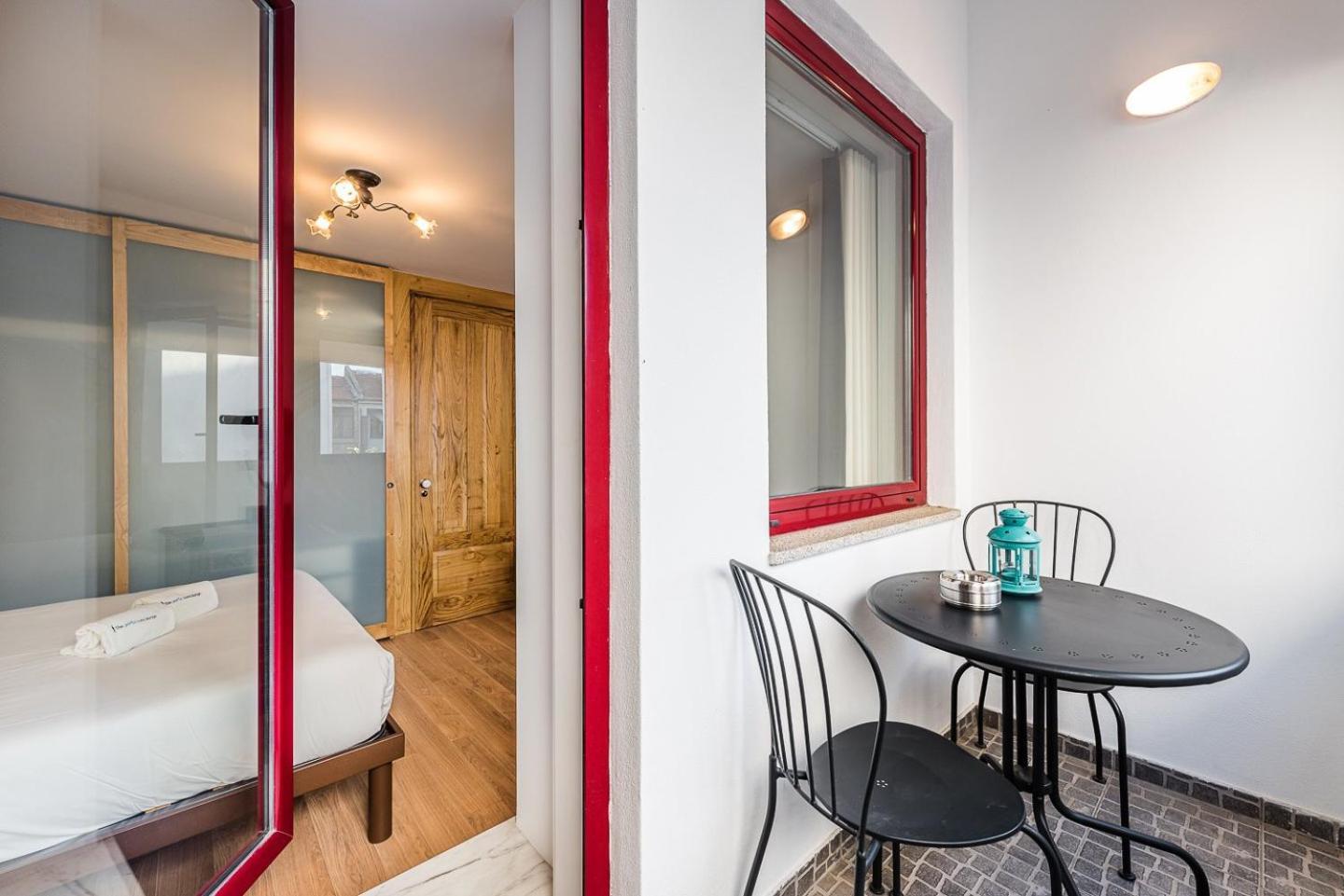 Guestready - Crayon Walls Apts Porto Exterior photo